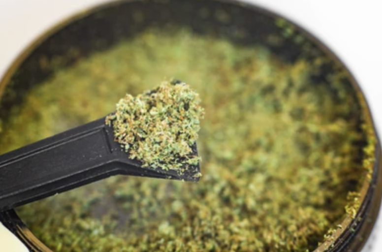 Kief in grinder